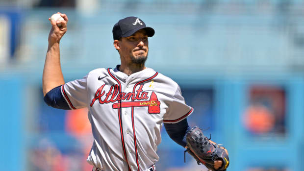 Sep 3, 2023; Los Angeles, California, USA; Atlanta Braves starting pitcher Charlie Morton (50) throws a pitch in the fourth inning against the Los Angeles Dodgers at Dodger Stadium.